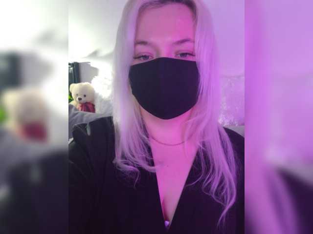 Alicekitty live cam on BongaCams