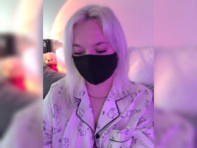 Alicekitty live cam preview