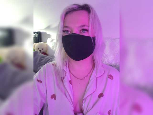 Alicekitty live cam on BongaCams