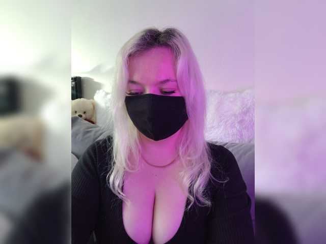 Alicekitty live cam on BongaCams
