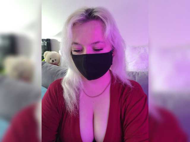 Alicekitty Live Cam on BongaCams