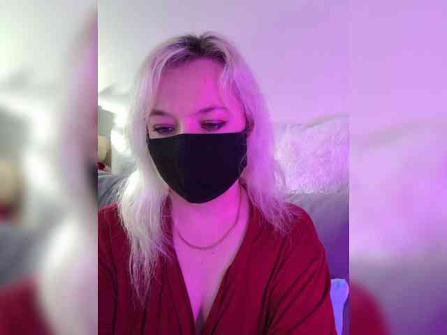 Alicekitty Live Webcam on BongaCams