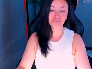 AnaMills Porn Show