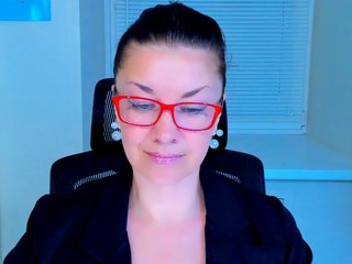 AnaMills Porn Show