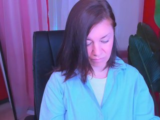 AnaMills Porn Show