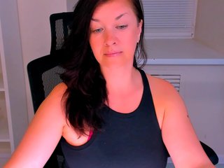 AnaMills Porn Show