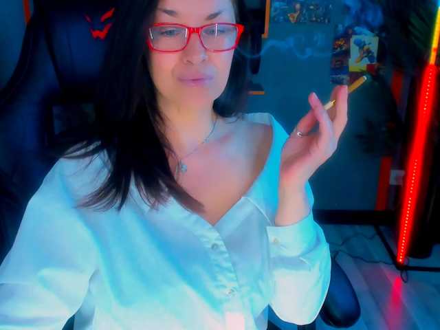 AnaMills live cam on BongaCams