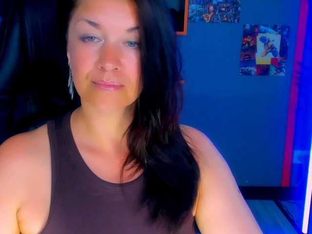 AnaMills live webcam show