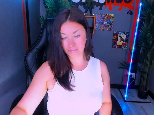 AnaMills live cam on BongaCams
