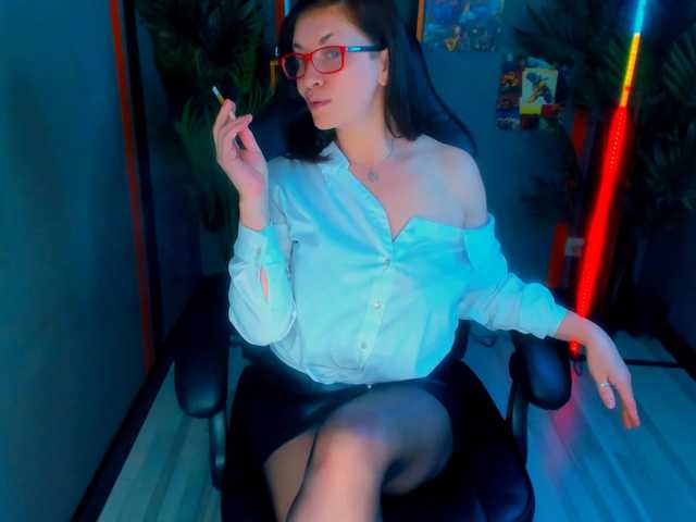 AnaMills live cam on BongaCams