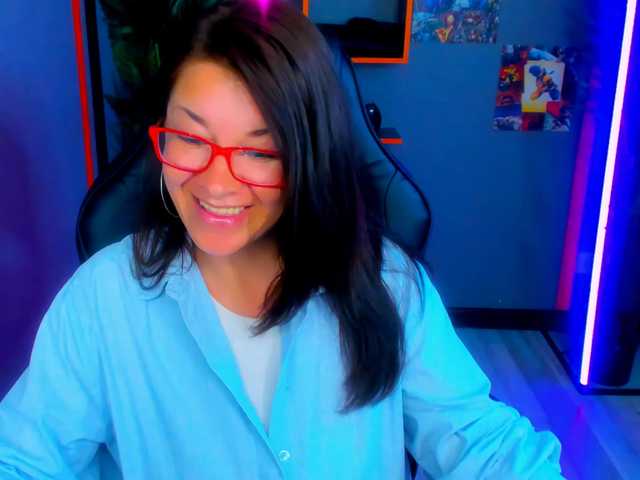 AnaMills live cam on BongaCams