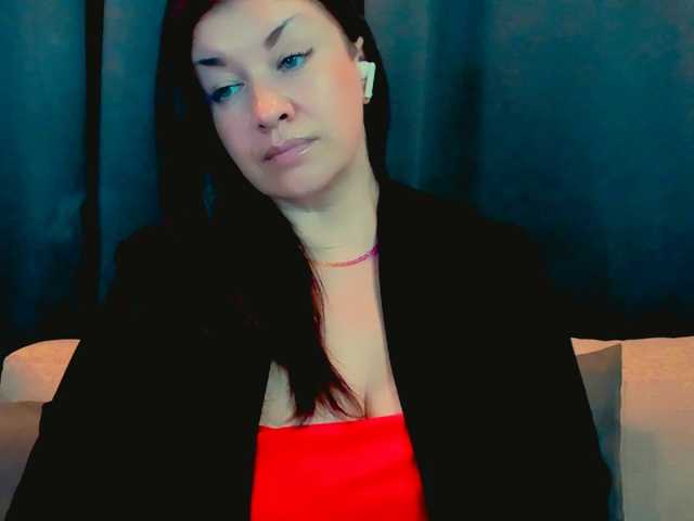 AnaMills live cam on BongaCams