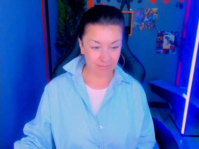 AnaMills live cam on BongaCams