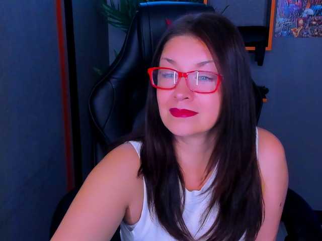 AnaMills live cam on BongaCams