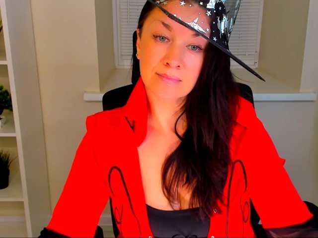 AnaMills live cam on BongaCams