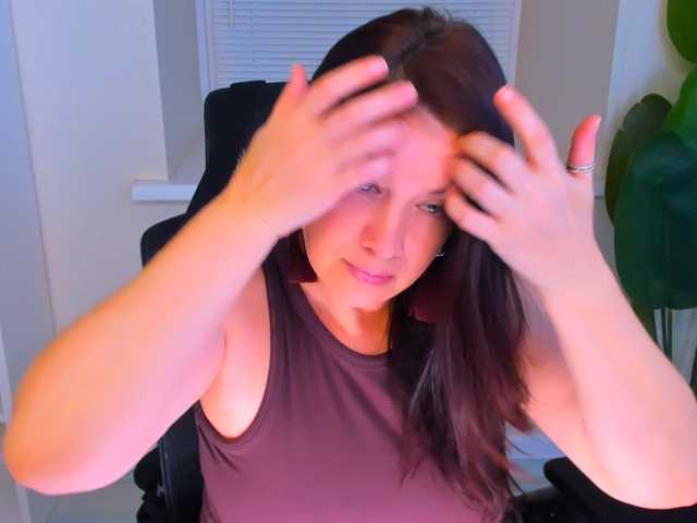 AnaMills live cam on BongaCams