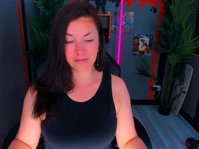 AnaMills live cam on BongaCams