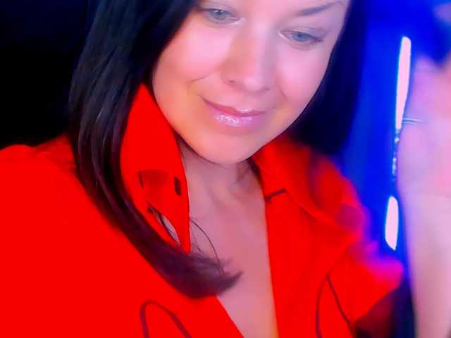 AnaMills live cam on BongaCams