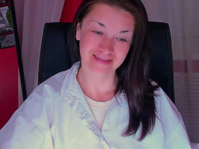 AnaMills live cam on BongaCams