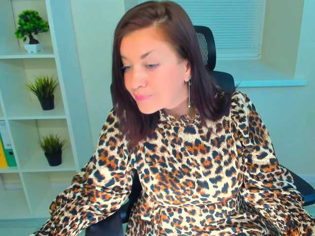 AnaMills live cam on BongaCams