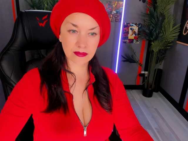 AnaMills live cam on BongaCams