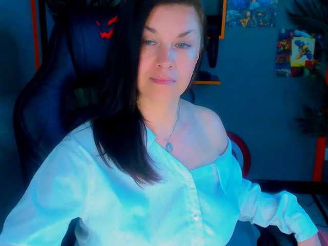 AnaMills live cam on BongaCams