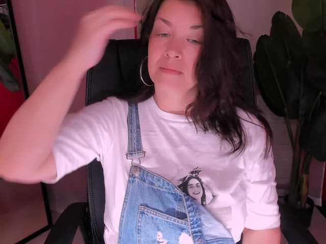 anamills live sex show