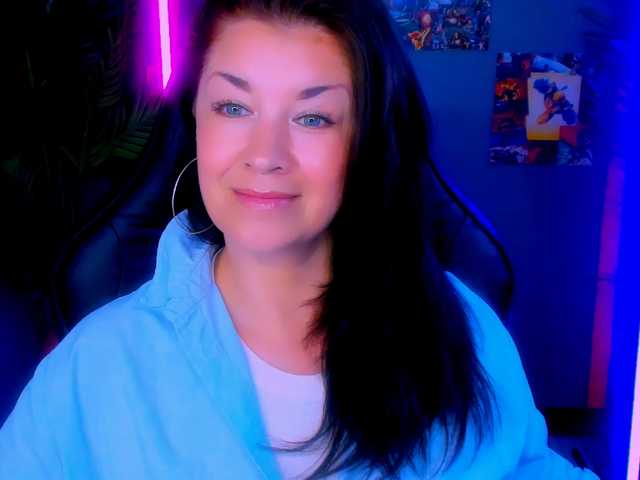 AnaMills live cam on BongaCams