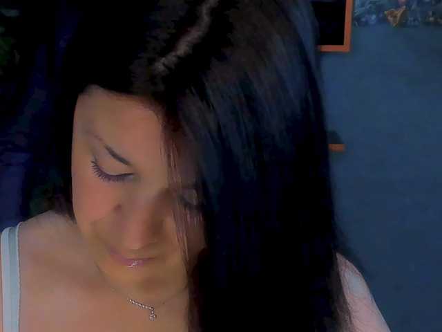 anamills live sex show