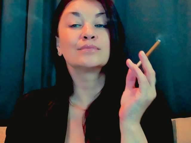 AnaMills live cam on BongaCams