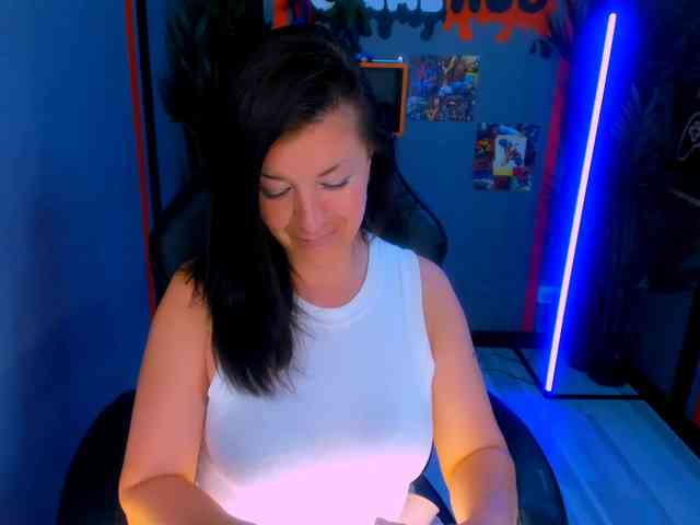 AnaMills Live Webcam on BongaCams