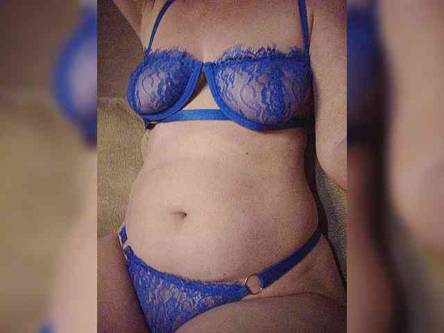 Модель: CuteGloria