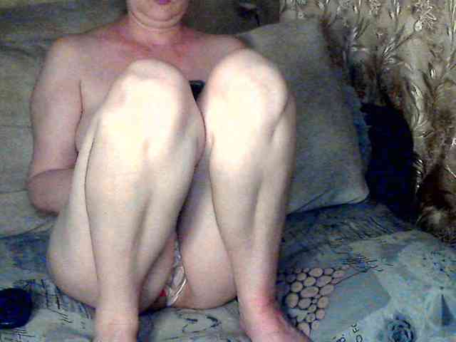 CuteGloria webcam
