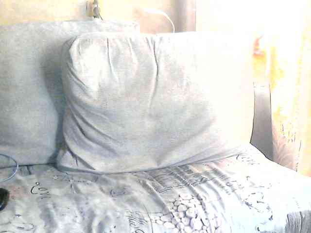 CuteGloria webcam