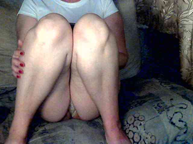 CuteGloria webcam
