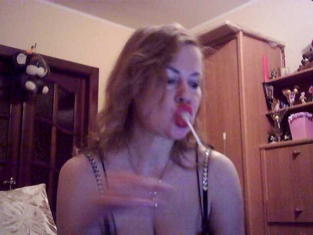 SexyMiss live cam on BongaCams