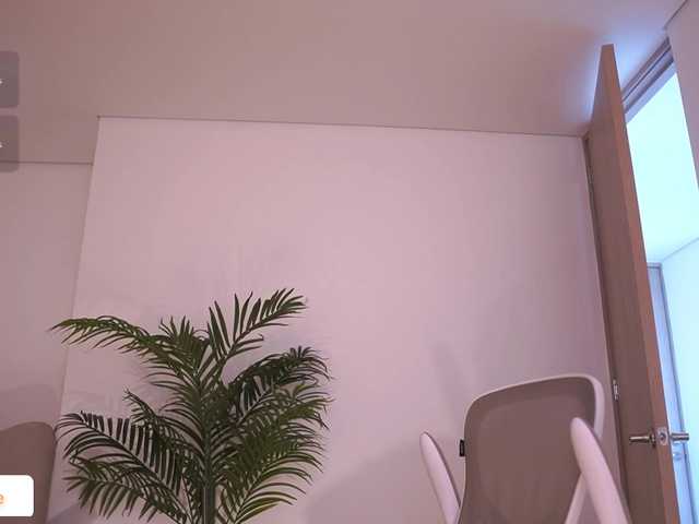 KendallRise live cam