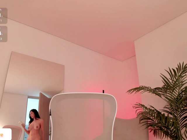 KendallRise live cam on BongaCams