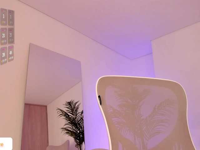 KendallRise live cam on BongaCams