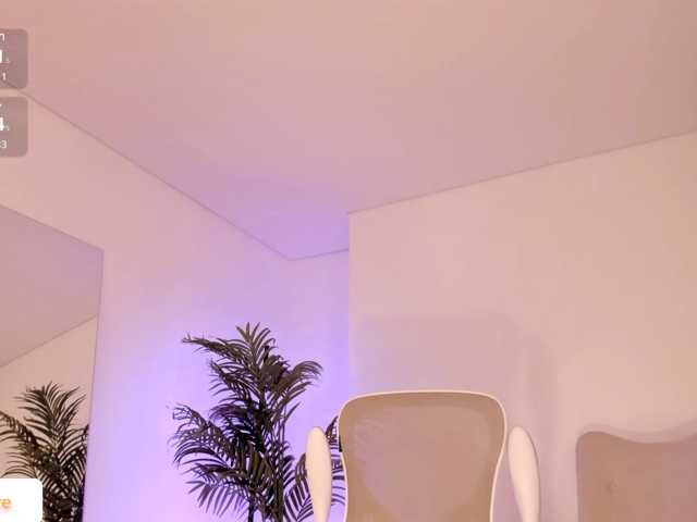 KendallRise live cam on BongaCams