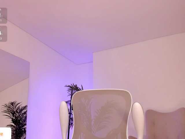 KendallRise live cam on BongaCams