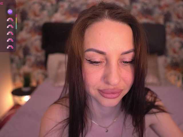 Magneticcc's BongaCams show and profile