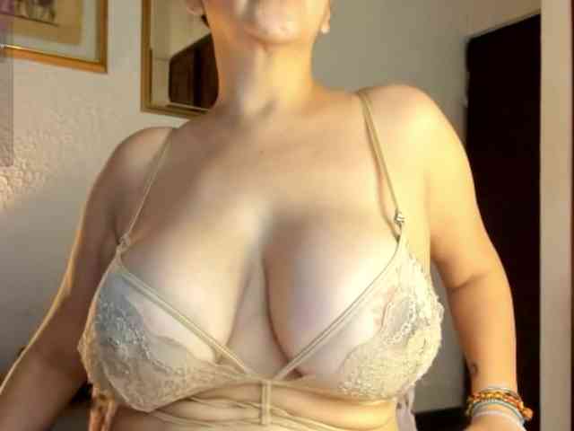 Silver-love webcam