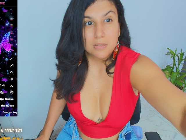 Sophiewalke live cam on BongaCams