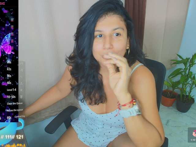 Sophiewalke live cam on BongaCams