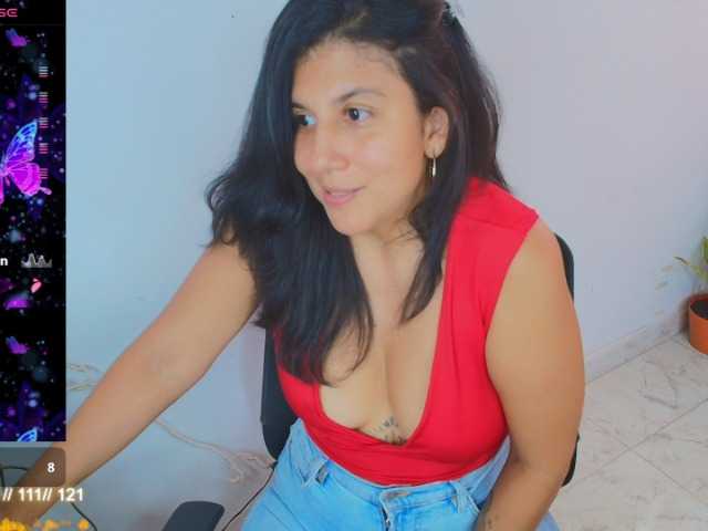 Sophiewalker live webcam show