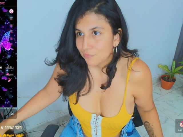 Sophiewalker live webcam show
