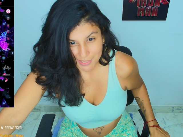 Sophiewalke live cam on BongaCams