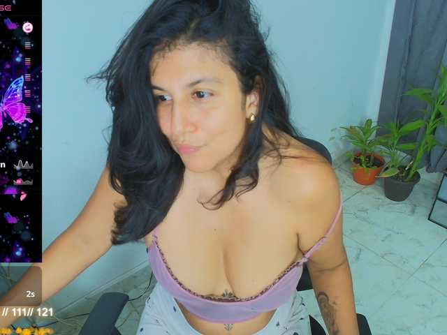 Sophiewalke live cam on BongaCams