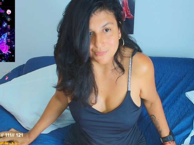 Sophiewalke live cam on BongaCams